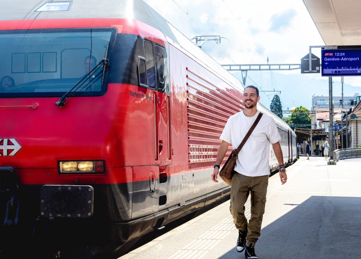 So werden ÖV-Abos für Mitarbeitende günstiger Immer mehr Firmen in der Schweiz setzen auf nachhaltige Mobilität. Mit dem BonusPass der SBB pendeln Angestellte in allen Zonen des gewählten Abonnements zum ermässigten Preis an ihren Arbeitsplatz – so etwa die Schulthess Klinik in Zürich.